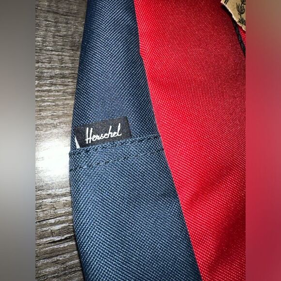 Herschel Supply Co.‎ Settlement Navy Red 21L Backpack - Picture 4 of 7